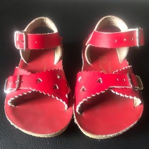 Saltwater Sweetheart Sandals